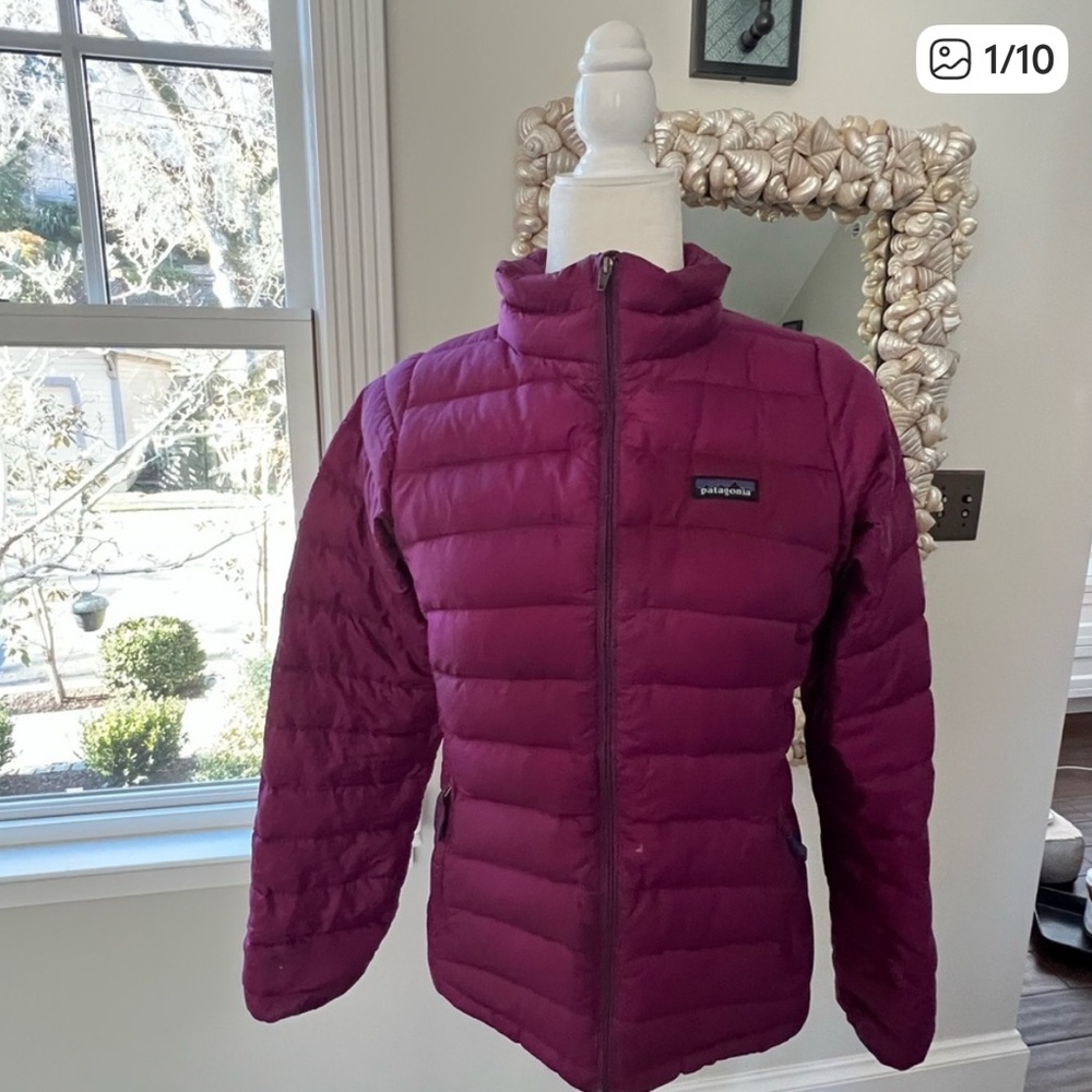Patagonia Women's Plum Puffer Jacket
